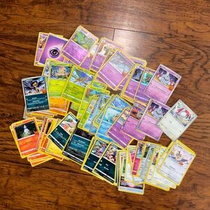 Pokemon 142 card Trading Card LOT Collection Assorted Pokémon Collectors Bundle
